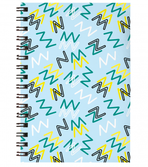 Caderno Universitário 039 Capa Dura em Papel Paraná / Miolo no 75grs 27,5 x 20 cm Miolo 1x1 | Capa 4x0 Capa UV Total Encadernação Wire-o 100 folhas (Não personalizamos o miolo).