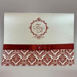 CONVITE marsala Aspen Metalizado Branco 250gr. A5 (21x15) cm 4x4  Dobra, Laço de Cetim e Strass. 